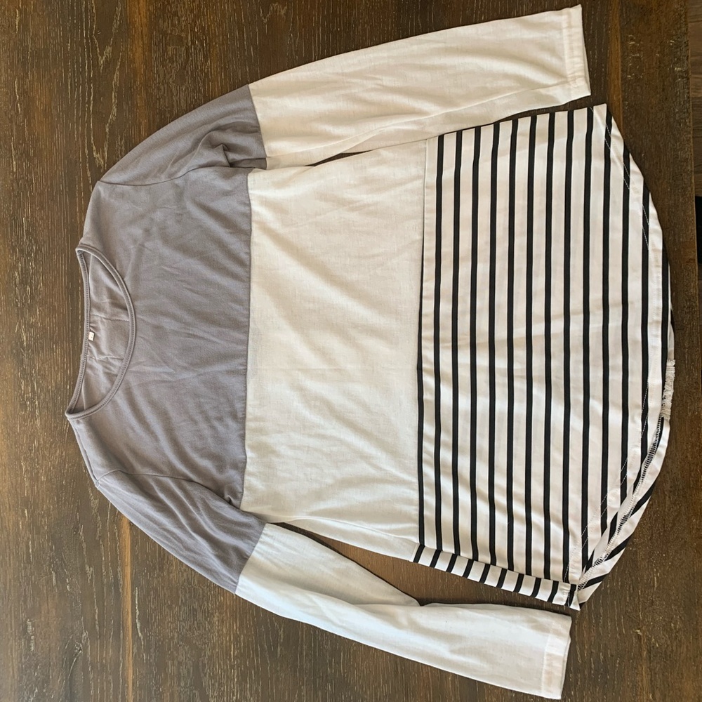 Women’s long sleeve shirt